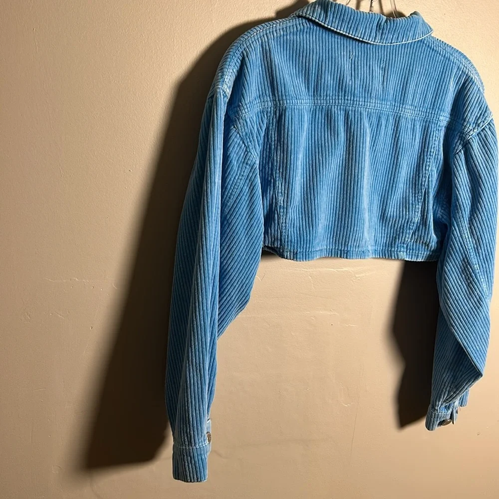 BDG Carissa Corduroy Cropped Jacket Blue Button Closure Size XS 100% Cotton - Picture 8 of 11
